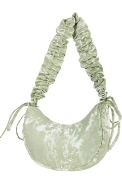 Lofty manner